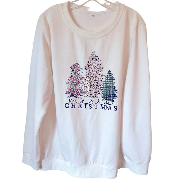 NWOT Women’s Plus Size Long Sleeve Pullover Christmas Sweatshirt - Picture 3 of 5
